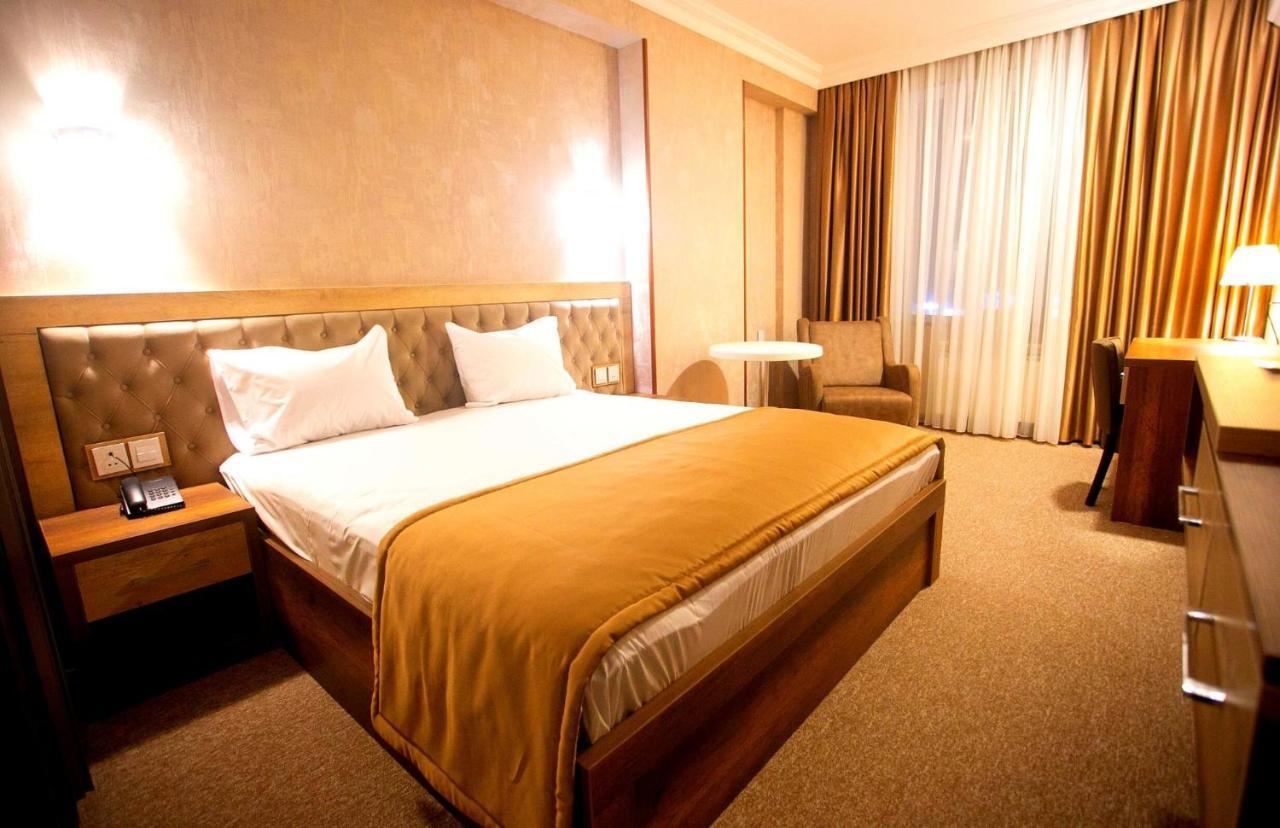 Royal Sapphire Hotel Bakü Dış mekan fotoğraf